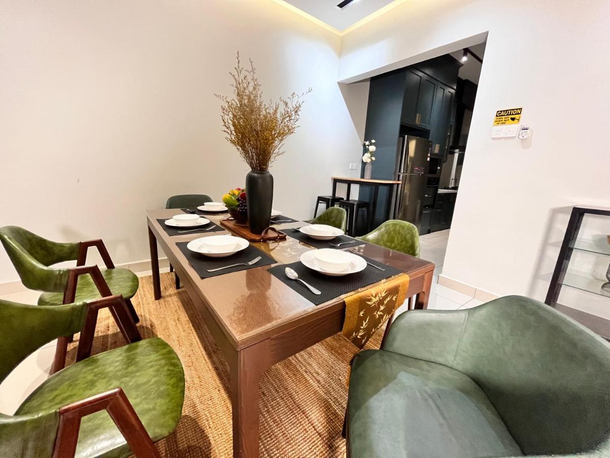 Luxury 2-Storey Terrace House Near Ioi City Mall Putrajaya Luaran gambar